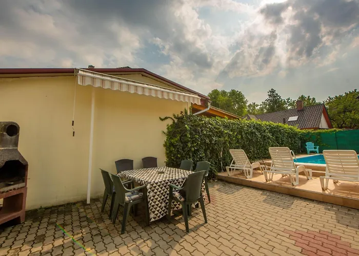 Σπίτι διακοπών Privathaus Mit Pool Und Garten In By Interhome *