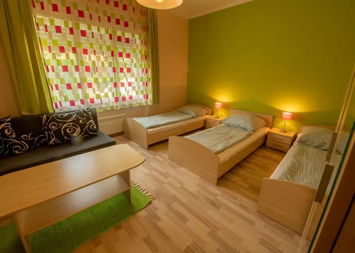 Privathaus Mit Pool Und Garten In By Interhome Σπίτι διακοπών *