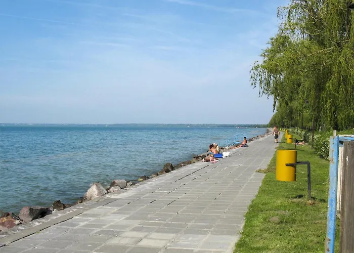 Σπίτι διακοπών Privathaus Mit Pool Und Garten In By Interhome